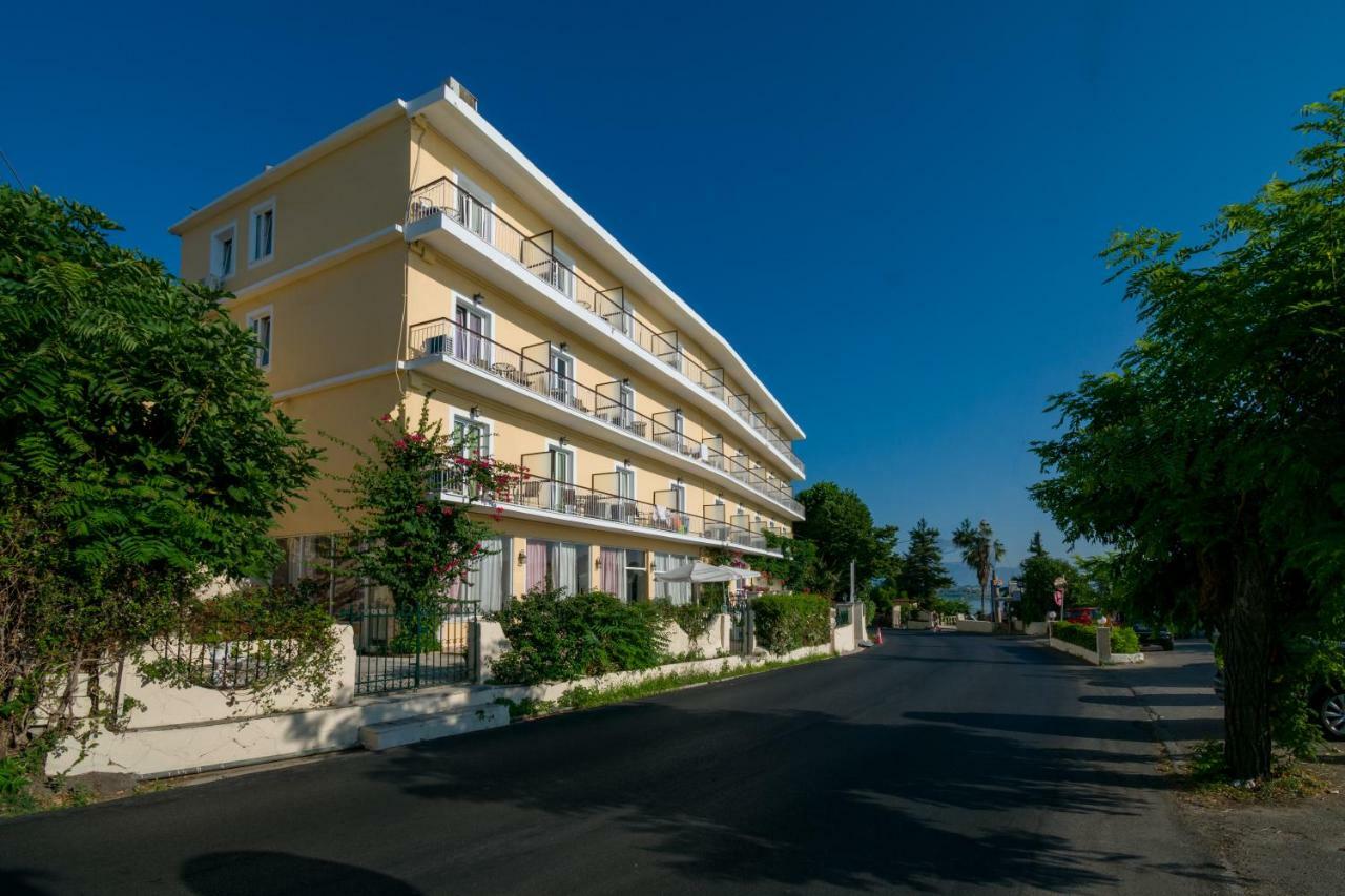 Aegli Hotel Перама Экстерьер фото