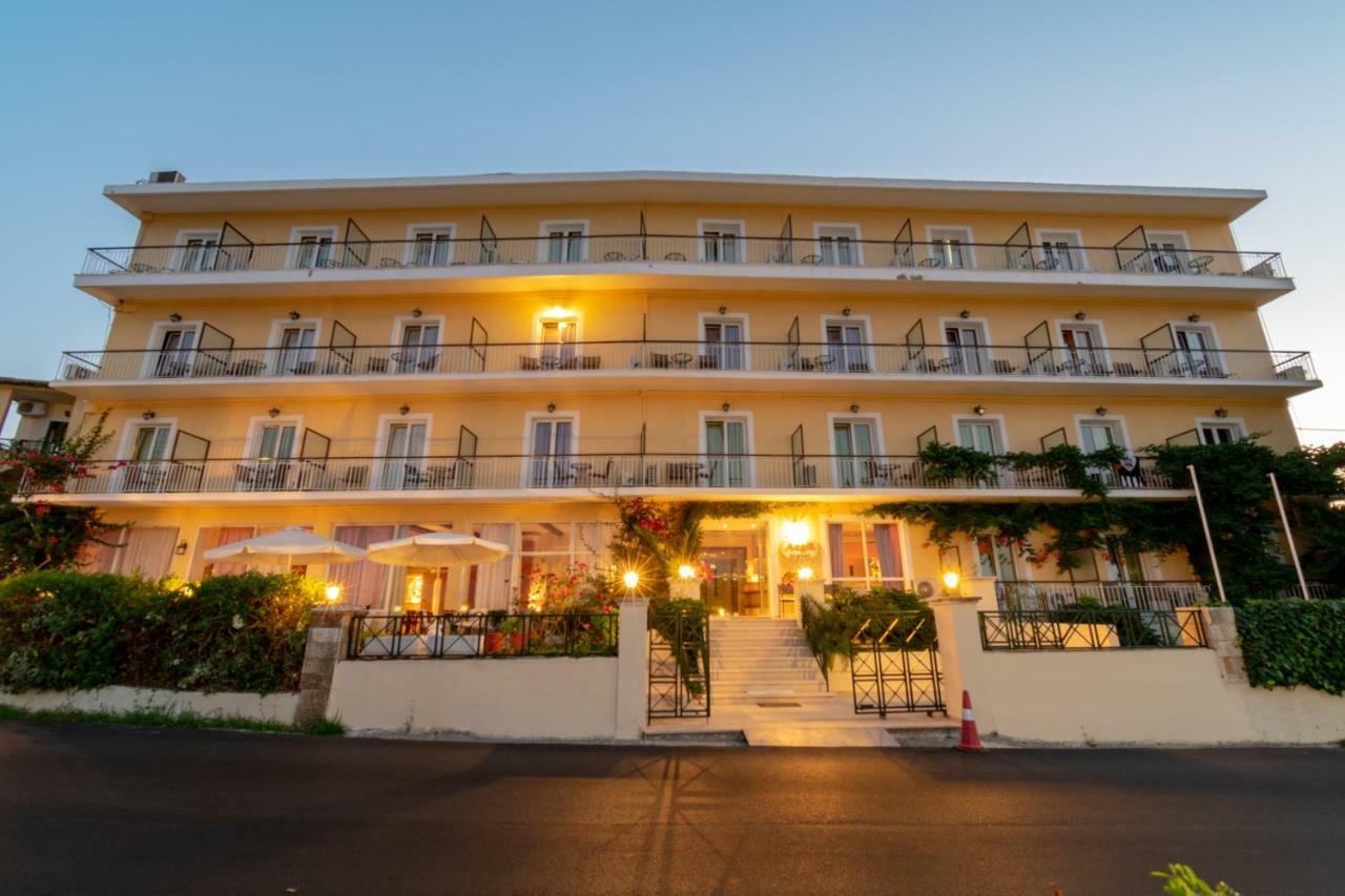 Aegli Hotel Перама Экстерьер фото
