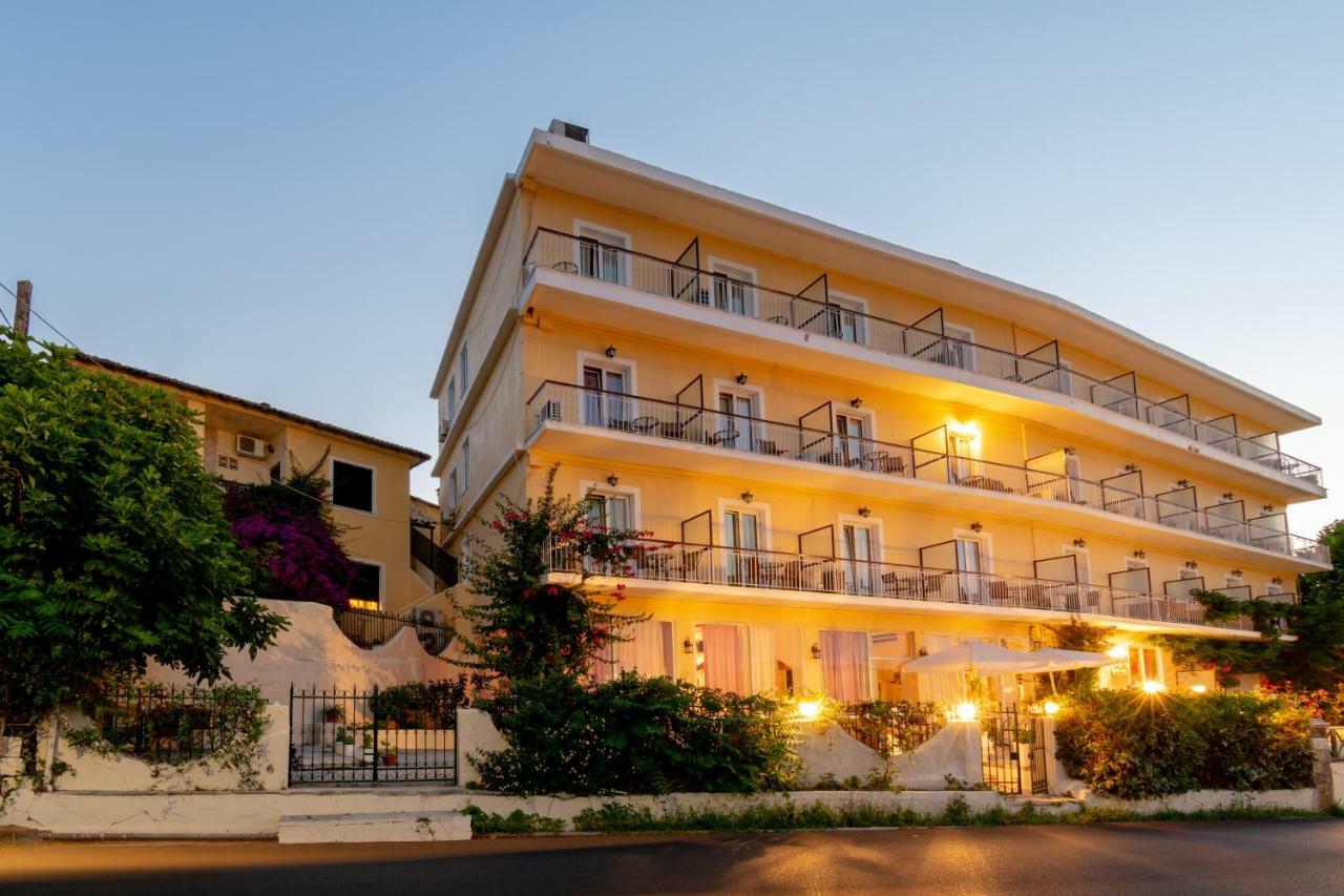 Aegli Hotel Перама Экстерьер фото