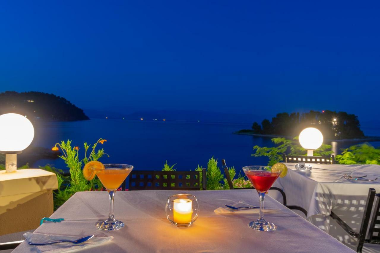Aegli Hotel Перама Экстерьер фото